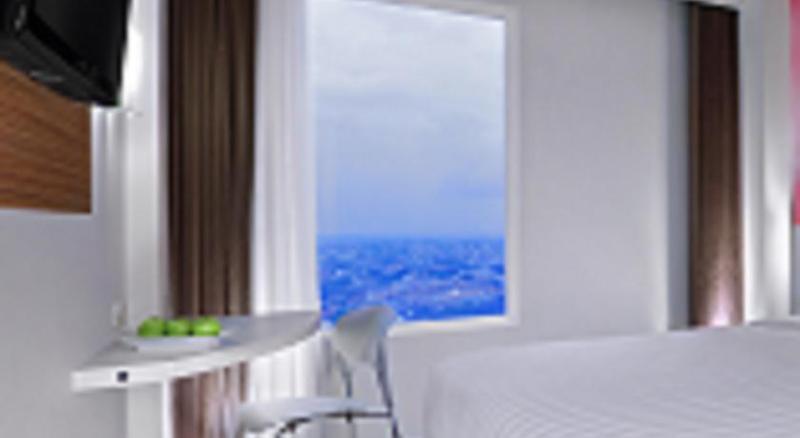 เฟฟโฮเต็ล รุงกุต สุราบายา Hotel ภายนอก รูปภาพ