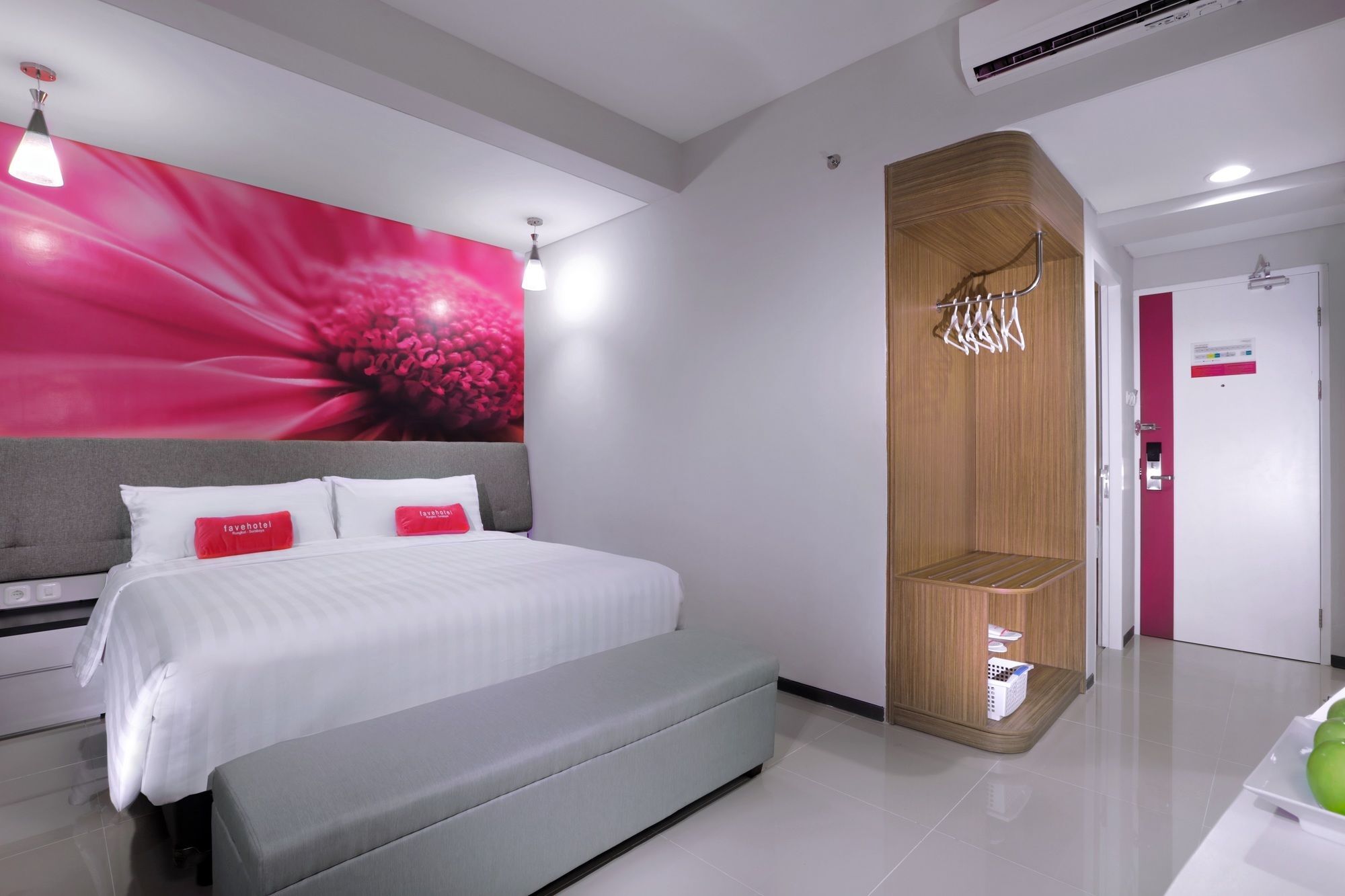 เฟฟโฮเต็ล รุงกุต สุราบายา Hotel ภายนอก รูปภาพ